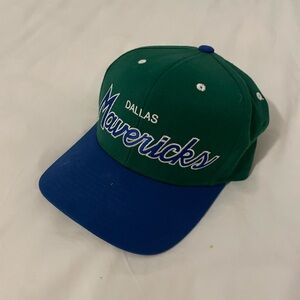 dallas mavericks snap back Mitchell and ness hat